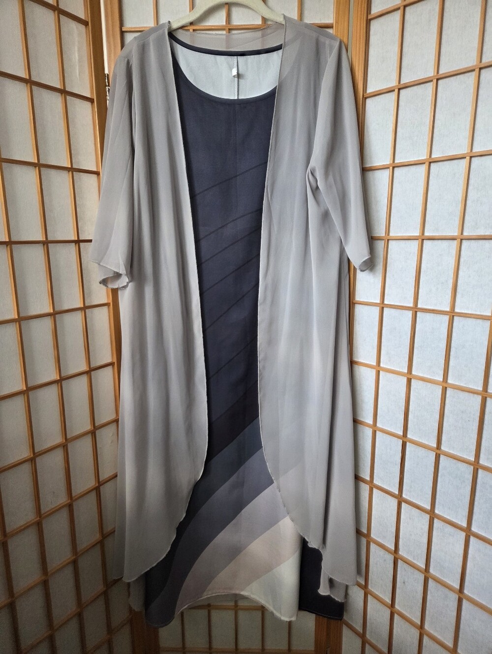 WOMENS DESIGNER GRAY STRIPES A-LINE MIDI DRESS & CHIFFON COVER UP SET SIZE XL
